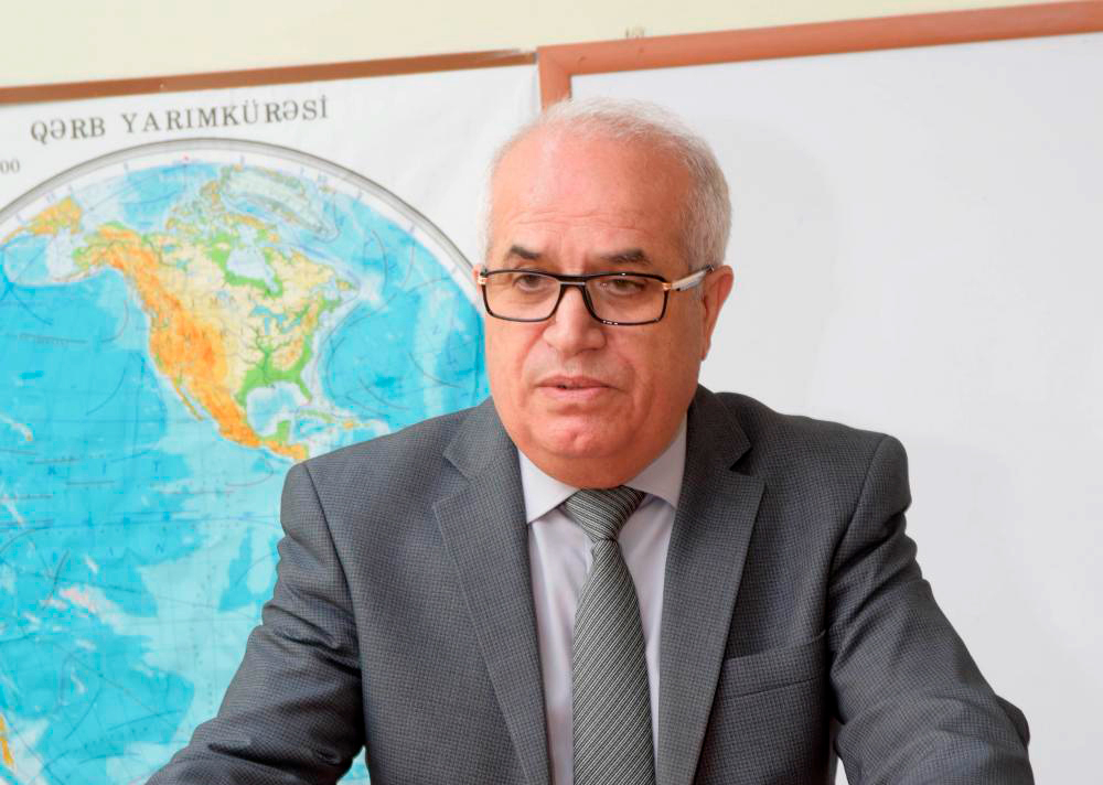 İbadulla Ağayev istefa verdi